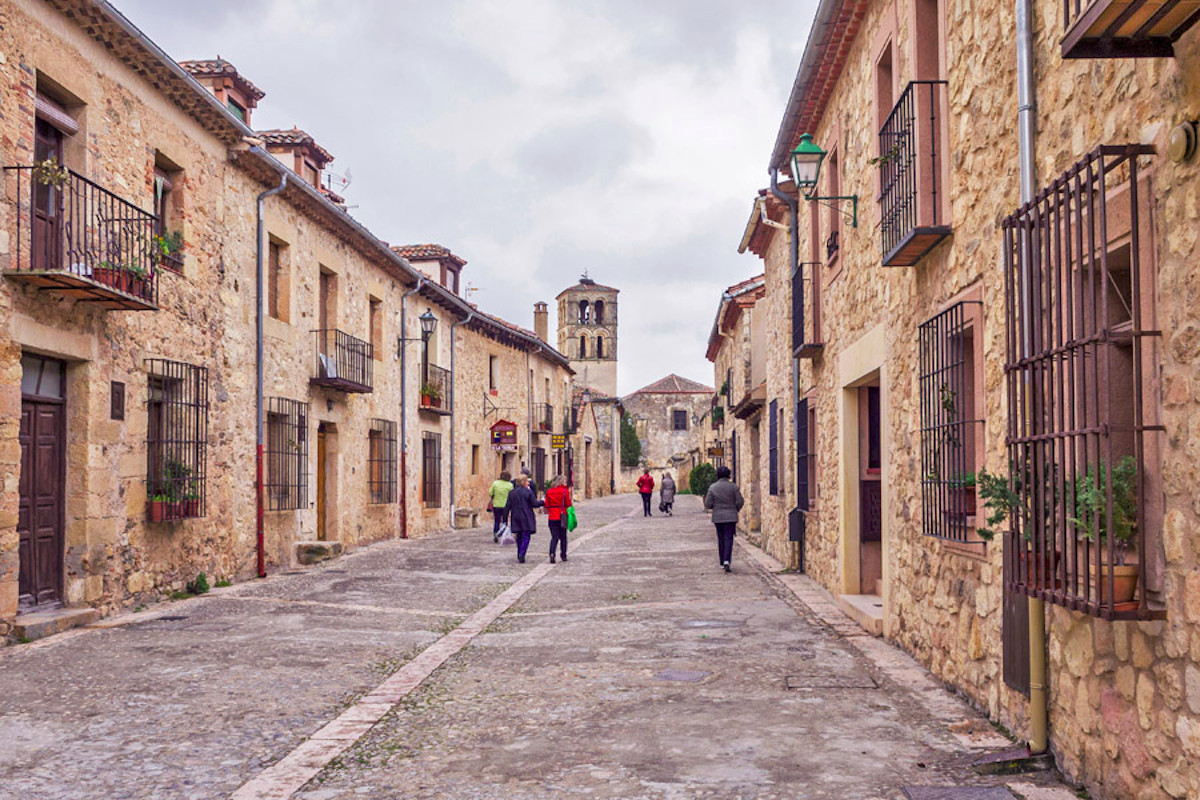 Pedraza Prstom na mape