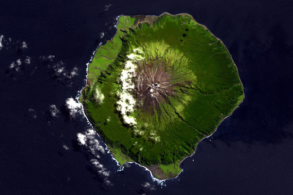 Tristan da Cunha, Spojené Kráľovstvo Tristan da Cunha, Spojené Kráľovstvo