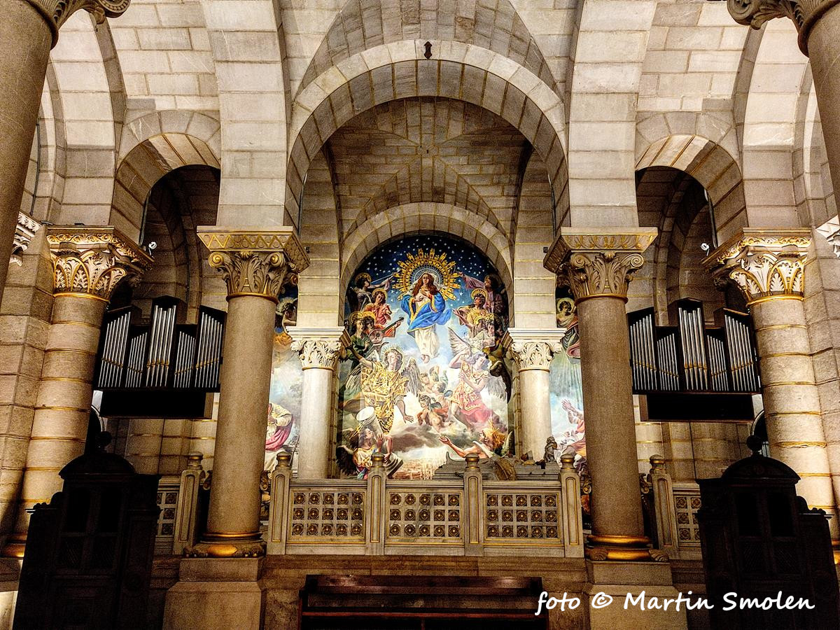 Katedrála Almudena, Madrid, Španielsko Katedrála Almudena, Madrid, Španielsko