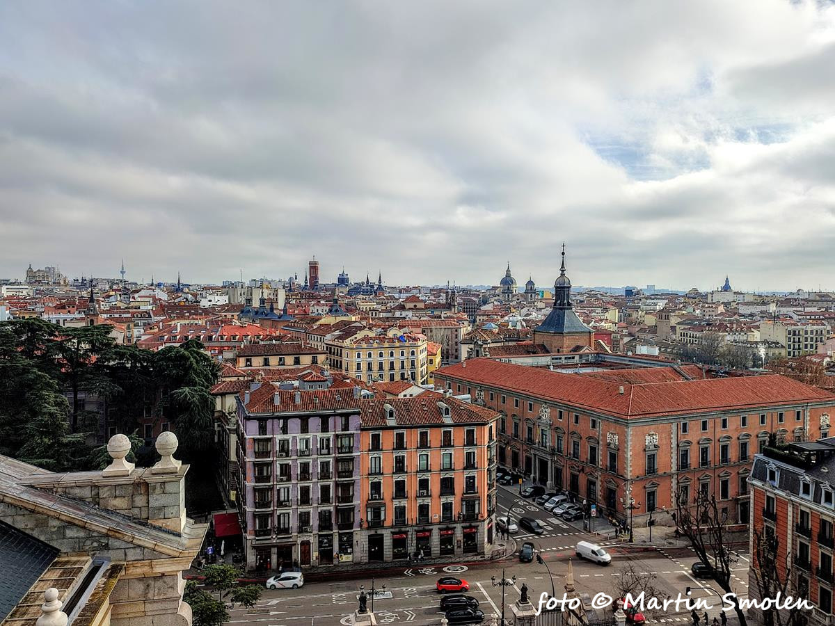 Katedrála Almudena, Madrid, Španielsko Katedrála Almudena, Madrid, Španielsko